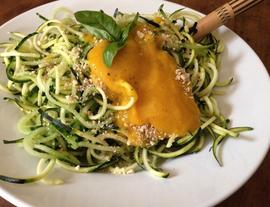 Zoodles - Zucchini Pasta - Super Fast and Raw